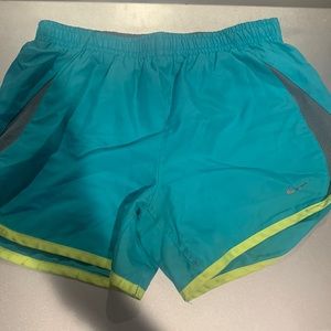 Girls nike shorts